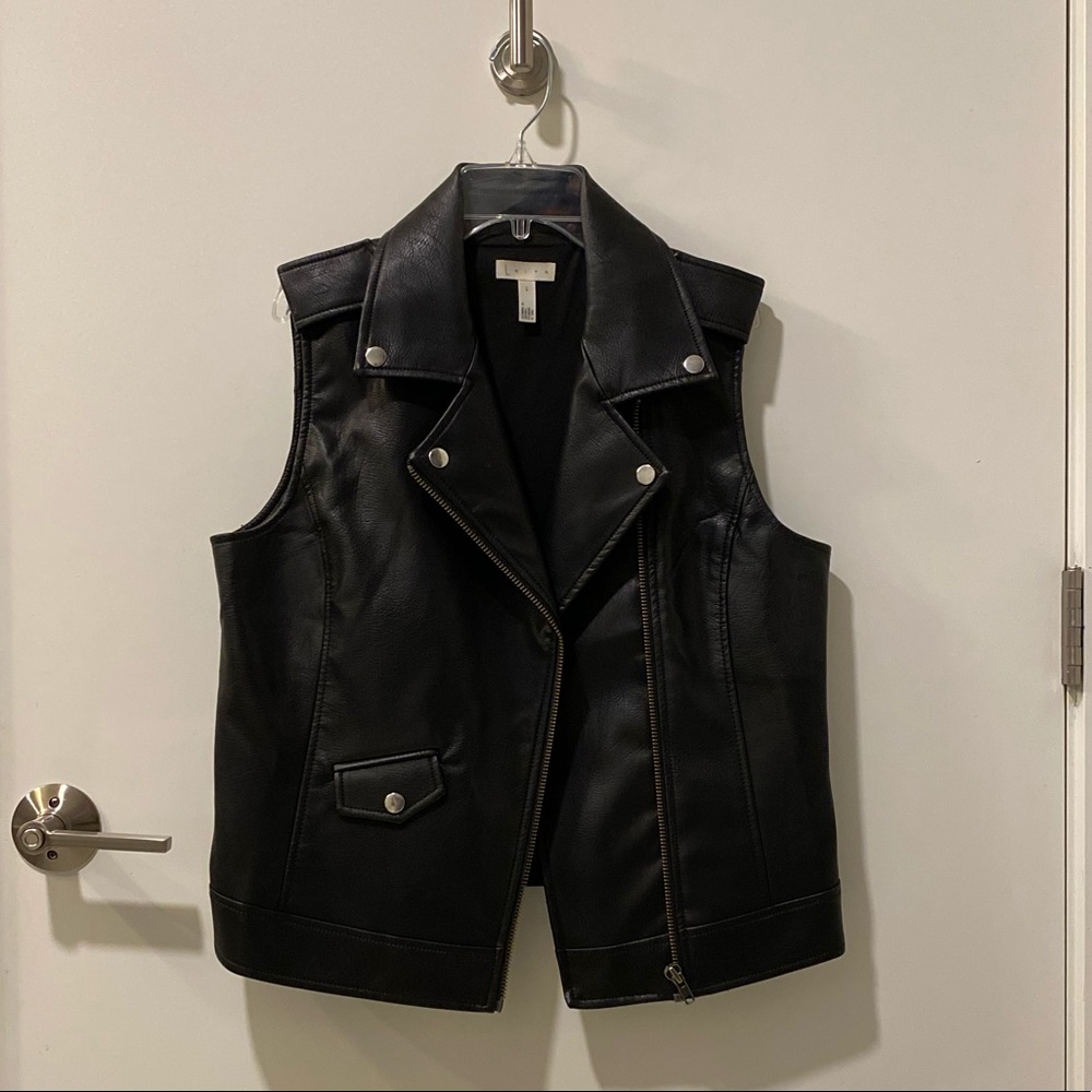 Leith black faux leather vest